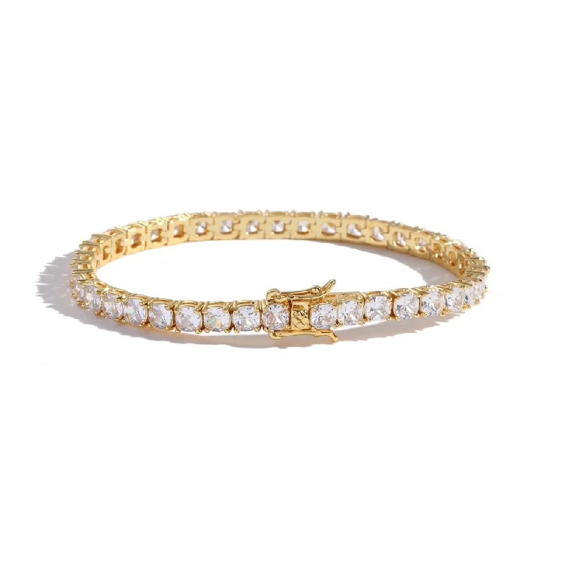 VVS1 Moissanite Diamond Tennis Bracelet in 14K Gold