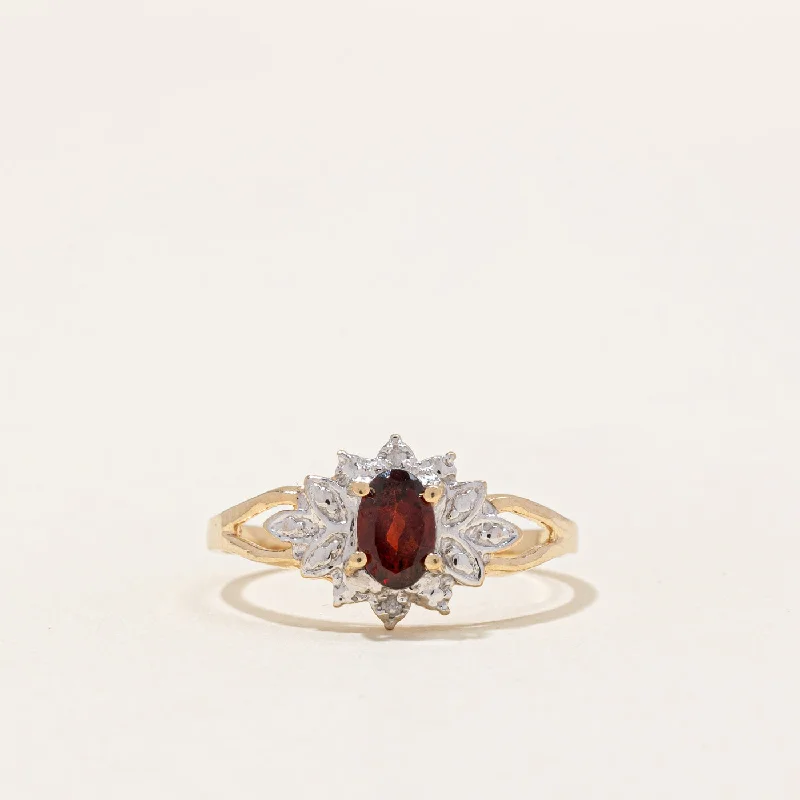 Garnet & Diamond Ring | 0.40ct, 0.005ctw | SZ 7 |