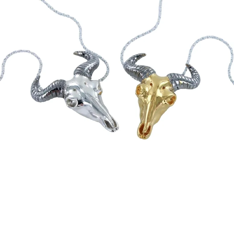 Sterling Silver Men's Wildebeest Pendant Necklace