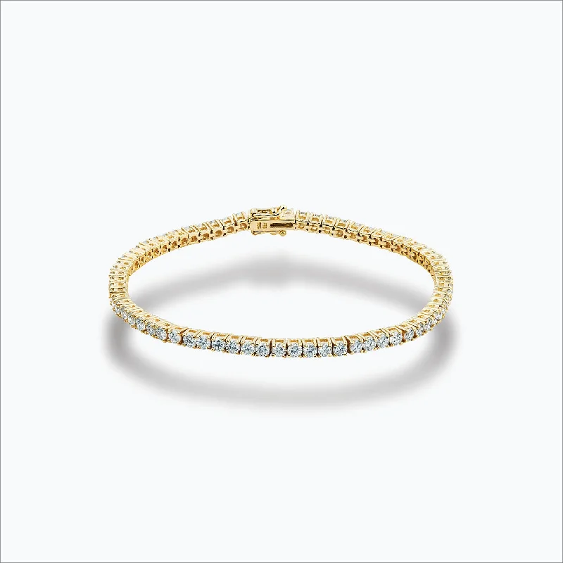 Tennis 18K Gold Bracelet w. Diamonds