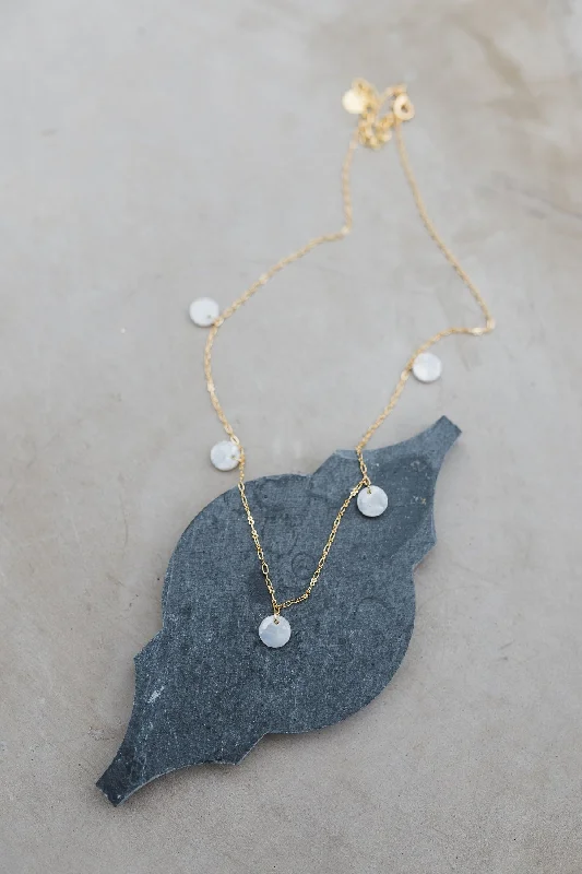 Shell Essence Necklace