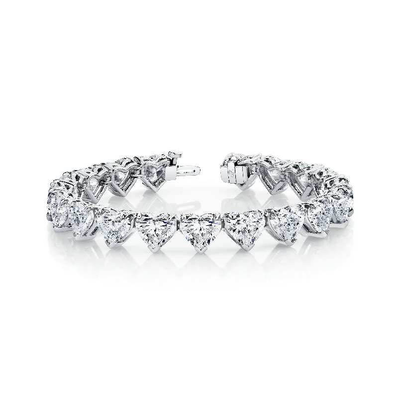 38.98 Carat Heart Shape Diamond Bracelet