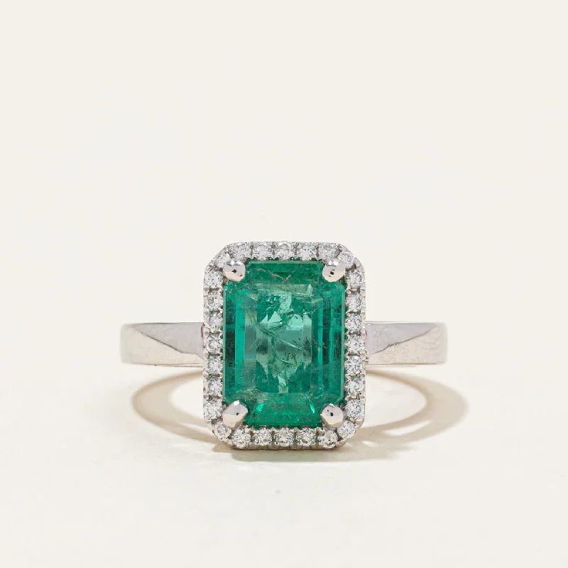 18k Emerald & Diamond Halo Ring | 2.75ct, 0.20ctw | SZ 5.75 |