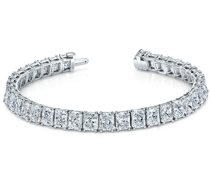 Radiant Cut Diamond Straight Line Bracelet