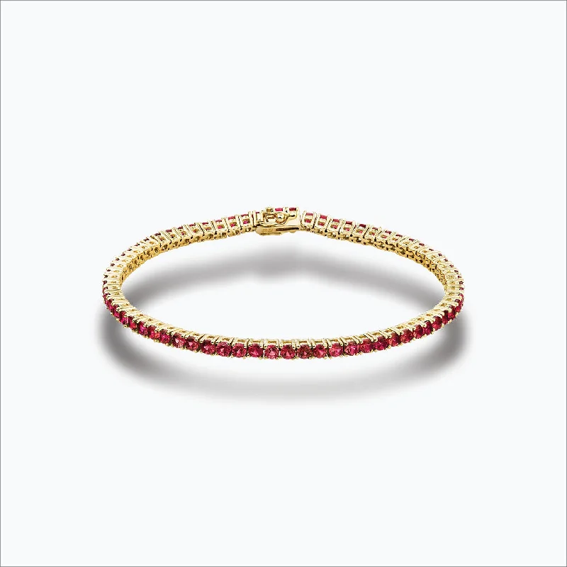 Tennis 18K Gold Bracelet w. Pink Sapphires