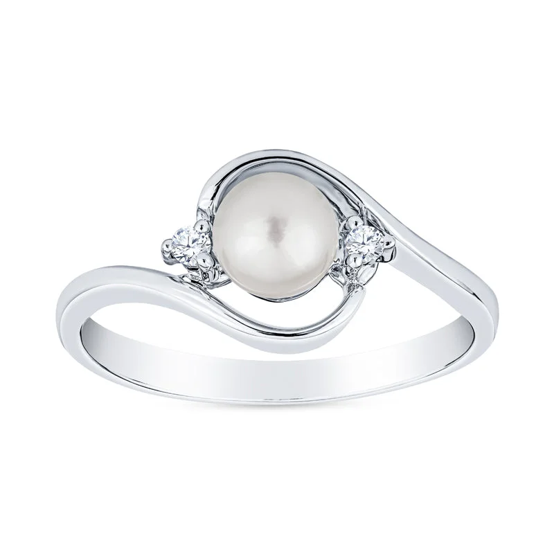 Bypass Pearl and Diamond Ring