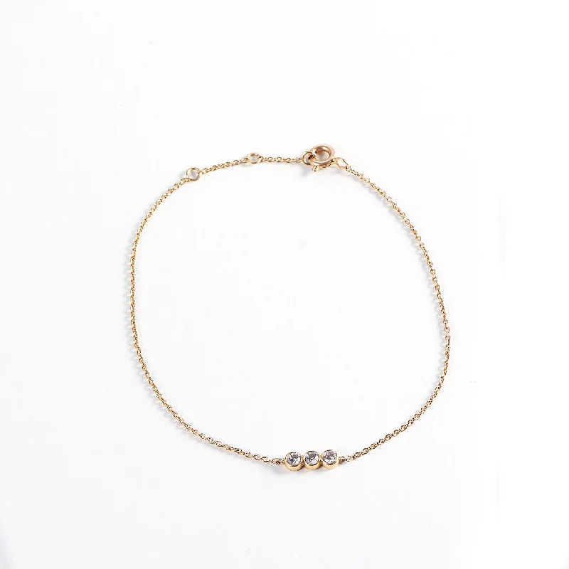 Saya 14K Gold Bracelet w. Diamonds